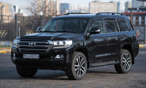 аренда Toyota Land Cruiser 200